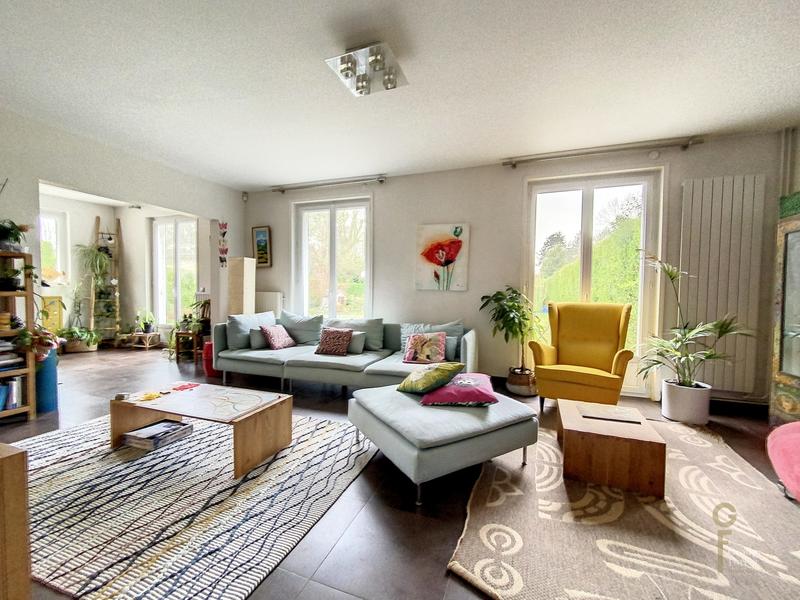 Maison - 195 m² - 7 pièces