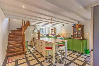 Maison - 84 m² - 4 pièces