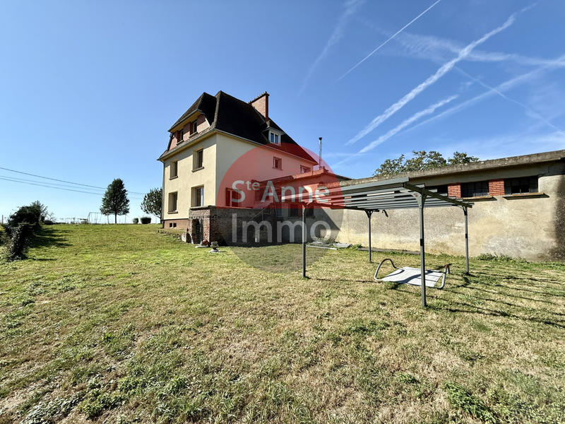 Maison - 205 m² - 8 pièces