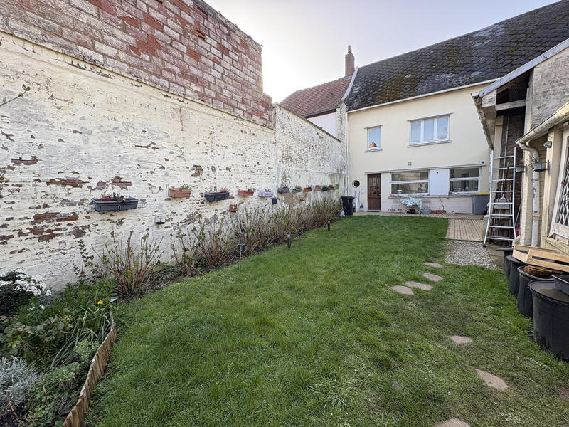 Maison - 95 m² - 4 pièces