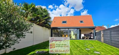 Maison - 95 m² - 4 pièces