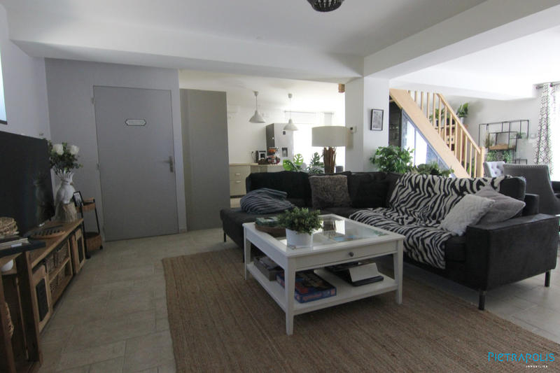 Maison traditionnelle - 122 m² - 4 pièces