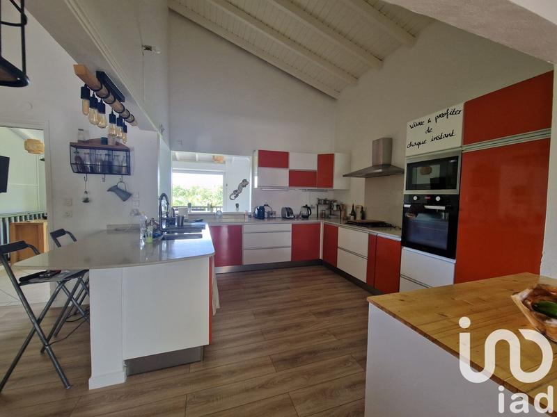 Maison - 190 m² - 7 pièces