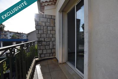 Appartement - 110 m² - 6 pièces