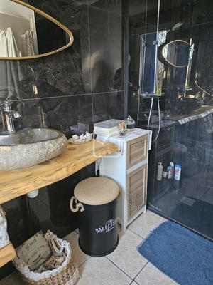 Maison - 150 m² - 7 pièces