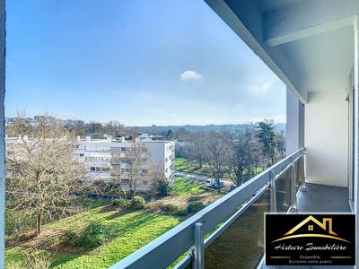 Appartement - 105 m² - 5 pièces