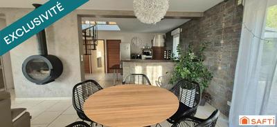 Maison - 168 m² - 8 pièces