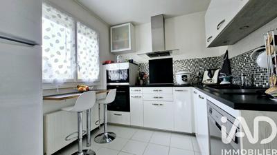 Maison - 84 m² - 4 pièces