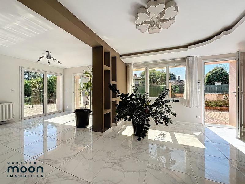 Villa - 173 m² - 6 pièces