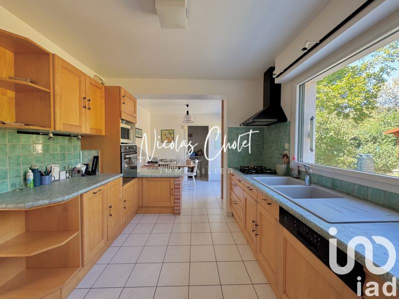 Maison - 143 m² - 7 pièces