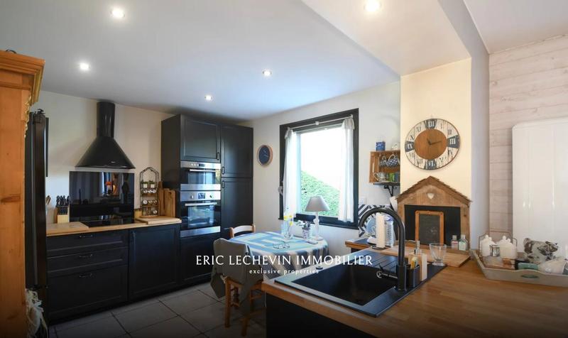 Maison - 109 m² - 6 pièces