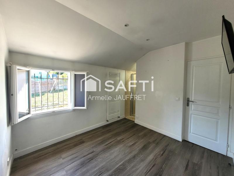 Maison - 105 m² - 5 pièces