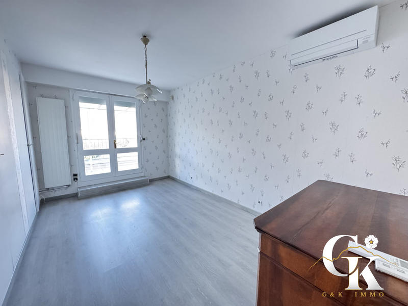 Appartement - 132 m² - 5 pièces