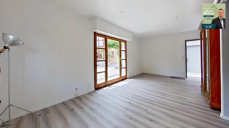 Maison - 196 m² - 7 pièces