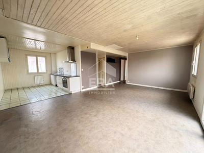 Appartement - 92 m² - 5 pièces