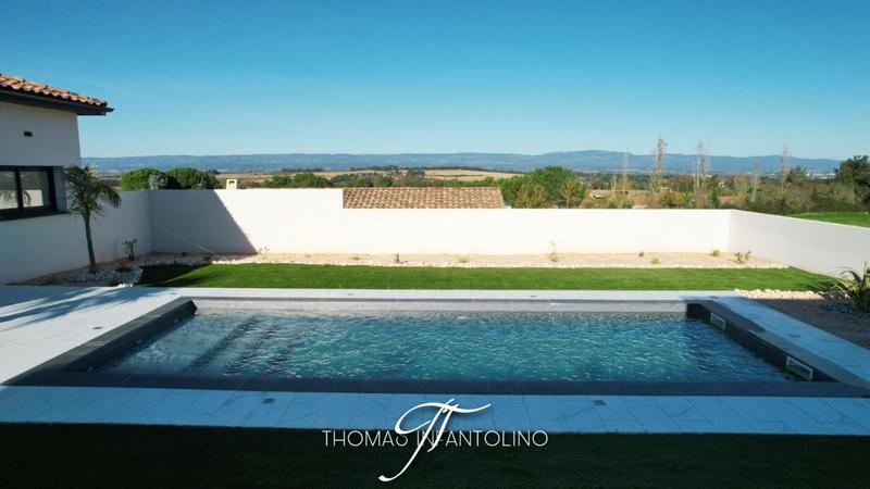 Maison - 175 m² - 5 pièces