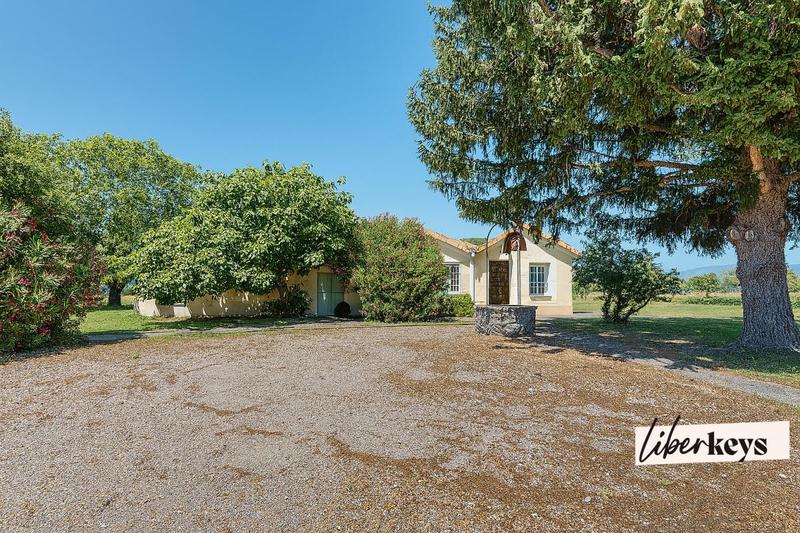 Maison de maîtres - 600 m² - 6 pièces