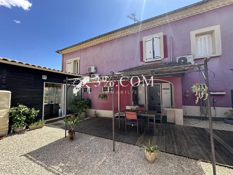 Maison chambre d'hôtes - 286 m² - 10 pièces