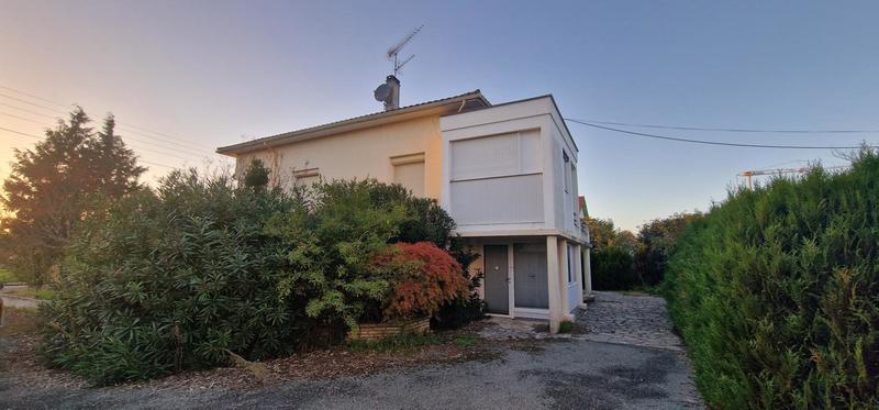 Maison - 107 m² - 7 pièces