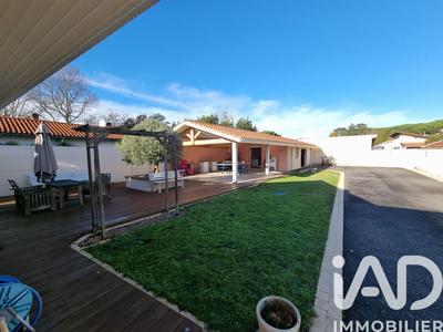 Maison - 97 m² - 4 pièces