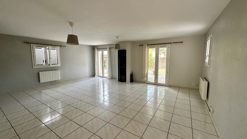 Maison - 180 m² - 7 pièces