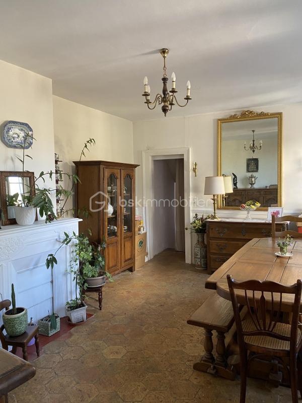 Maison ancienne - 150 m² - 7 pièces