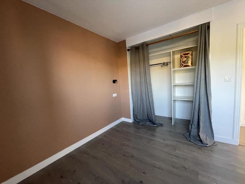 Appartement - 65 m² - 4 pièces