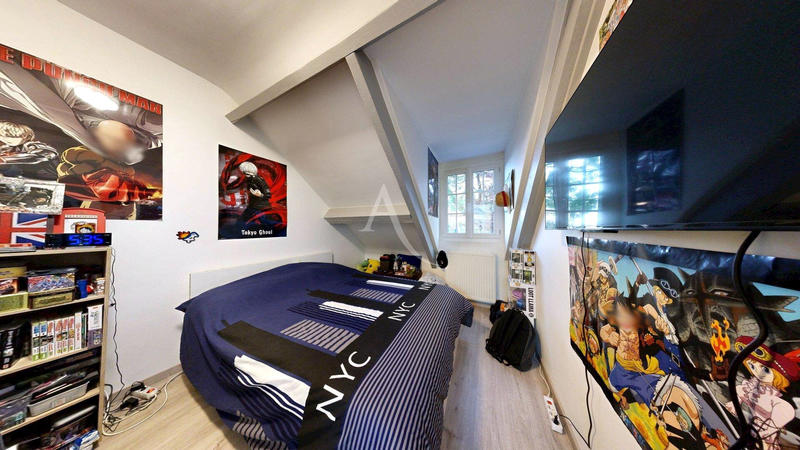 Maison - 137 m² - 6 pièces