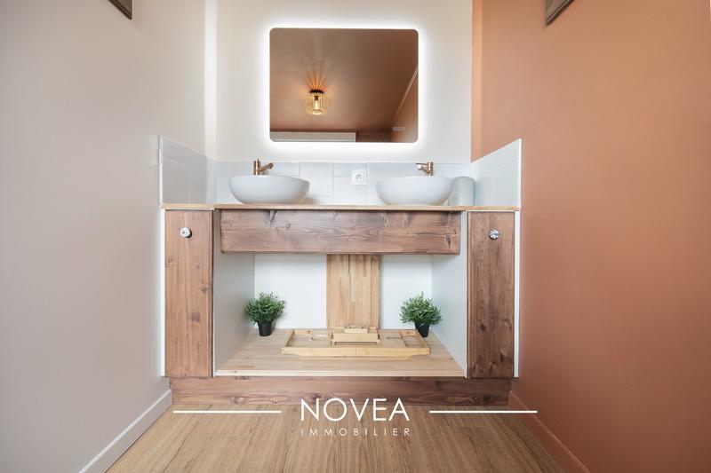 Maison - 122 m² - 4 pièces