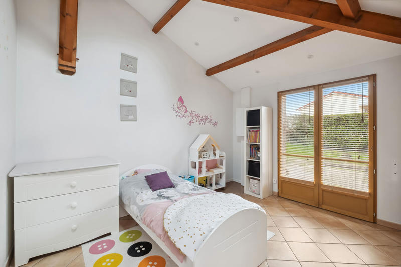 Maison - 147 m² - 6 pièces