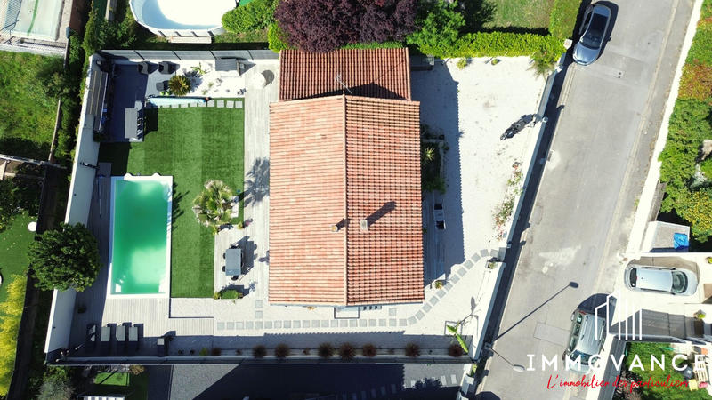 Villa - 100 m² - 4 pièces