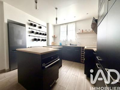 Appartement - 75 m² - 3 pièces