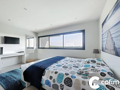 Villa - 316 m² - 8 pièces