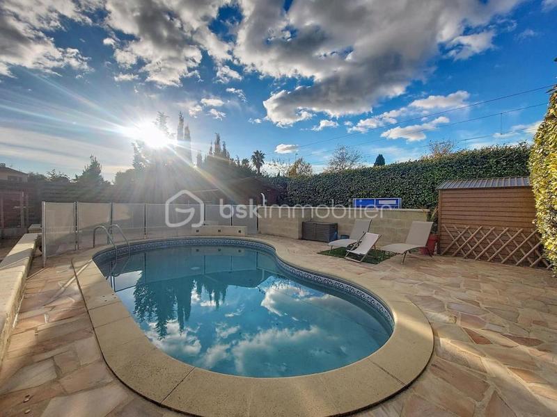 Maison traditionnelle - 82 m² - 5 pièces