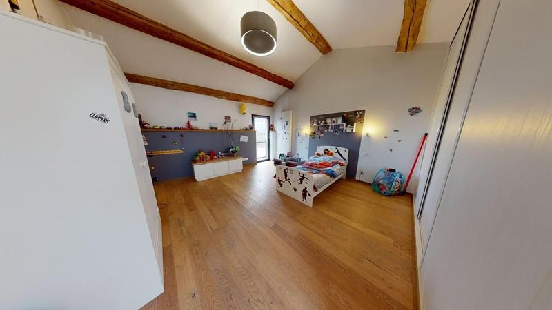 Corps de ferme - 223 m² - 6 pièces