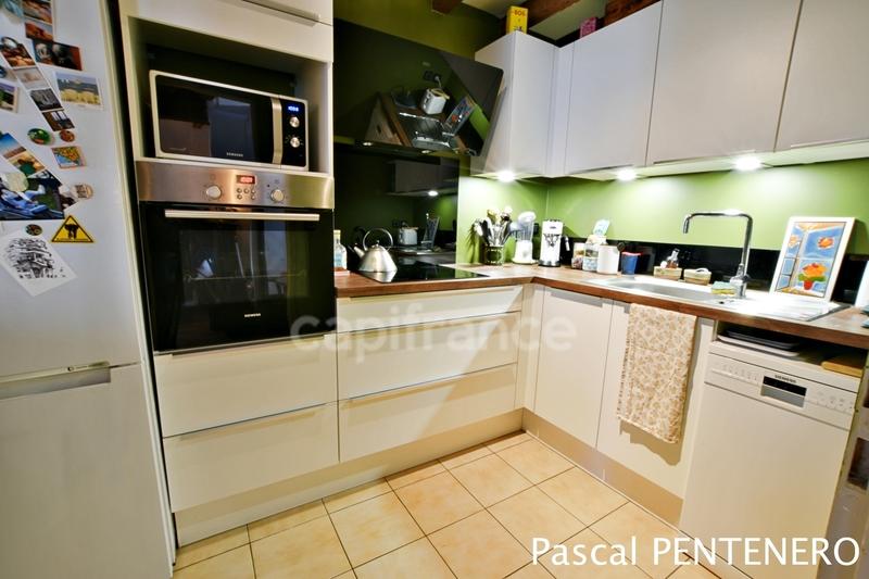 Appartement ancien - 63 m² - 3 pièces