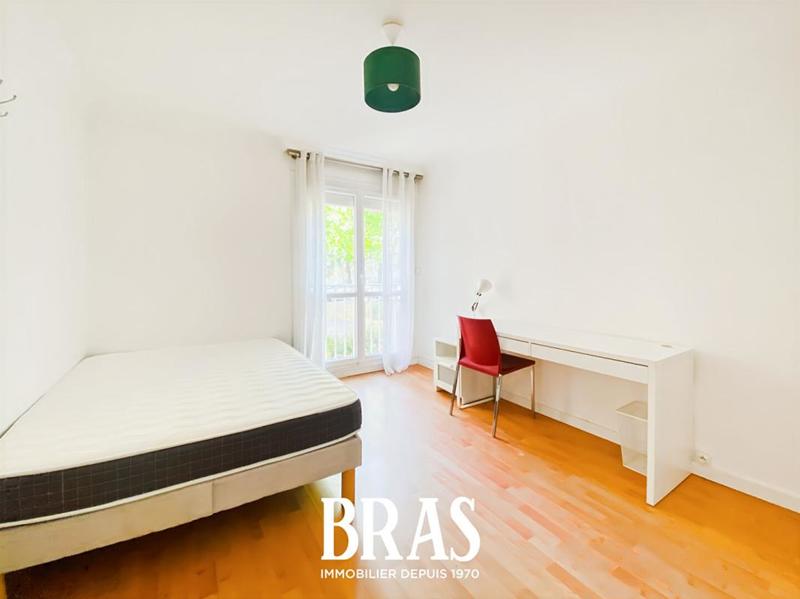 Appartement - 95 m² - 5 pièces