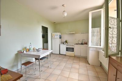 Maison - 110 m² - 4 pièces