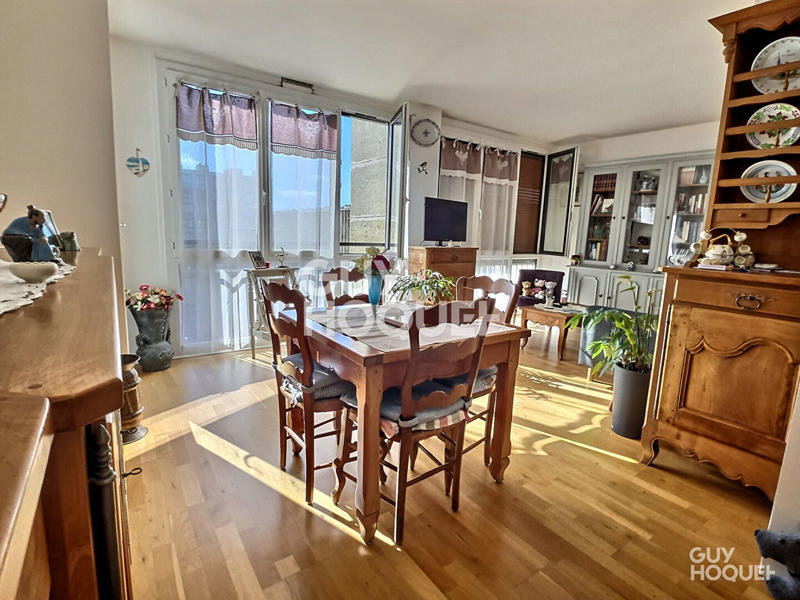 Appartement - 65 m² - 3 pièces