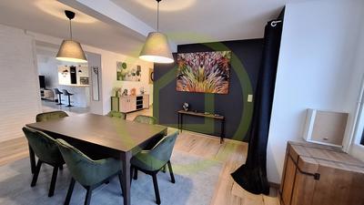 Maison de ville - 166 m² - 8 pièces