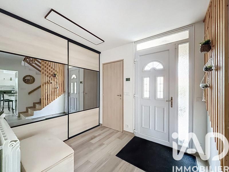 Maison - 102 m² - 6 pièces