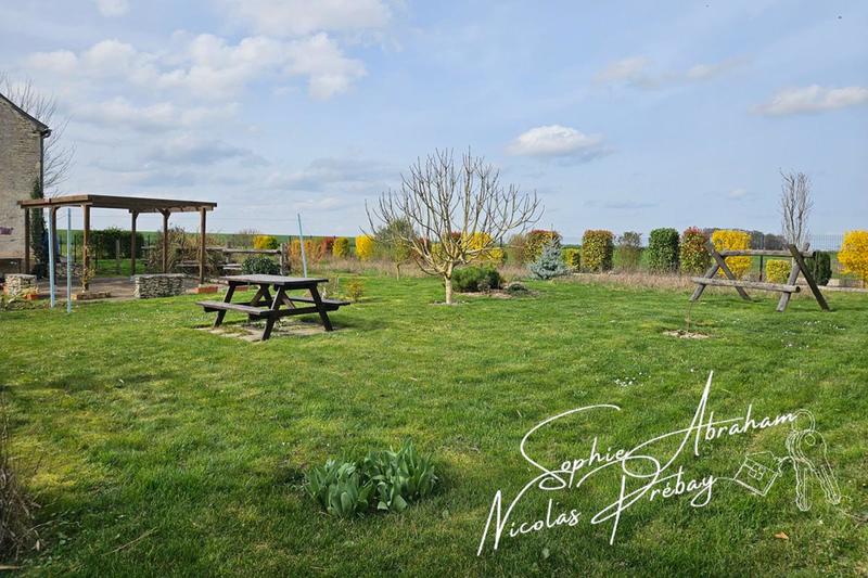 Maison - 107 m² - 4 pièces