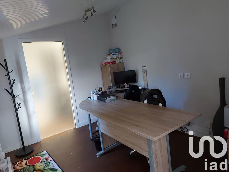 Loft - 202 m² - 4 pièces