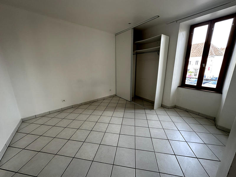 Appartement - 92 m² - 4 pièces