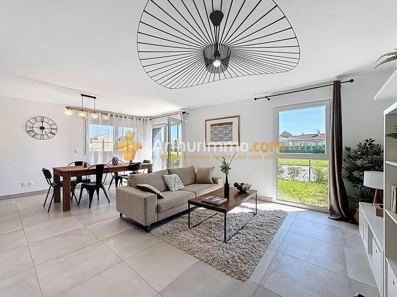 Appartement - 81 m² - 4 pièces