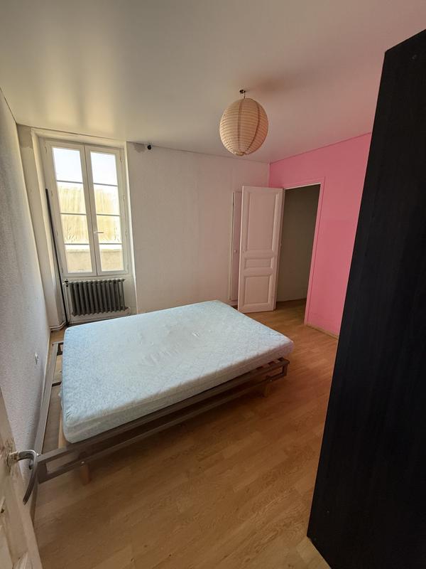 Appartement - 83 m² - 4 pièces