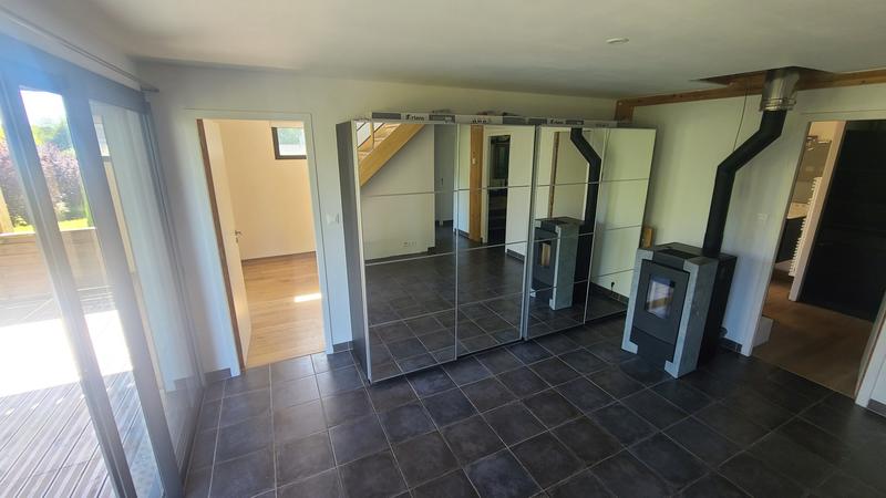 Maison de bois - 160 m² - 5 pièces