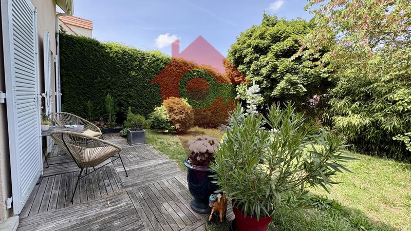 Maison - 113 m² - 5 pièces