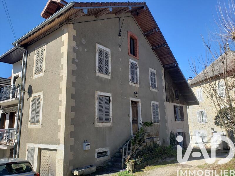 Maison de village - 100 m² - 4 pièces