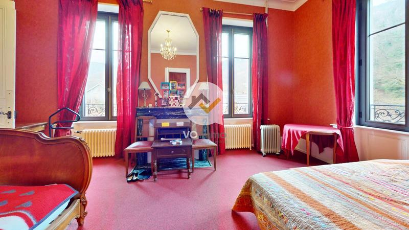 Château - 750 m² - 20 pièces